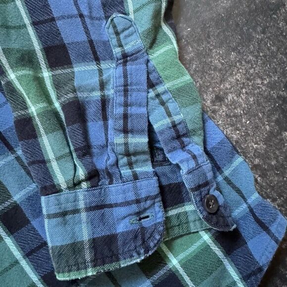 L.L.Bean Button Up Long Sleeve Flannel Mens Size Medium Traditional Fit - Picture 8 of 11